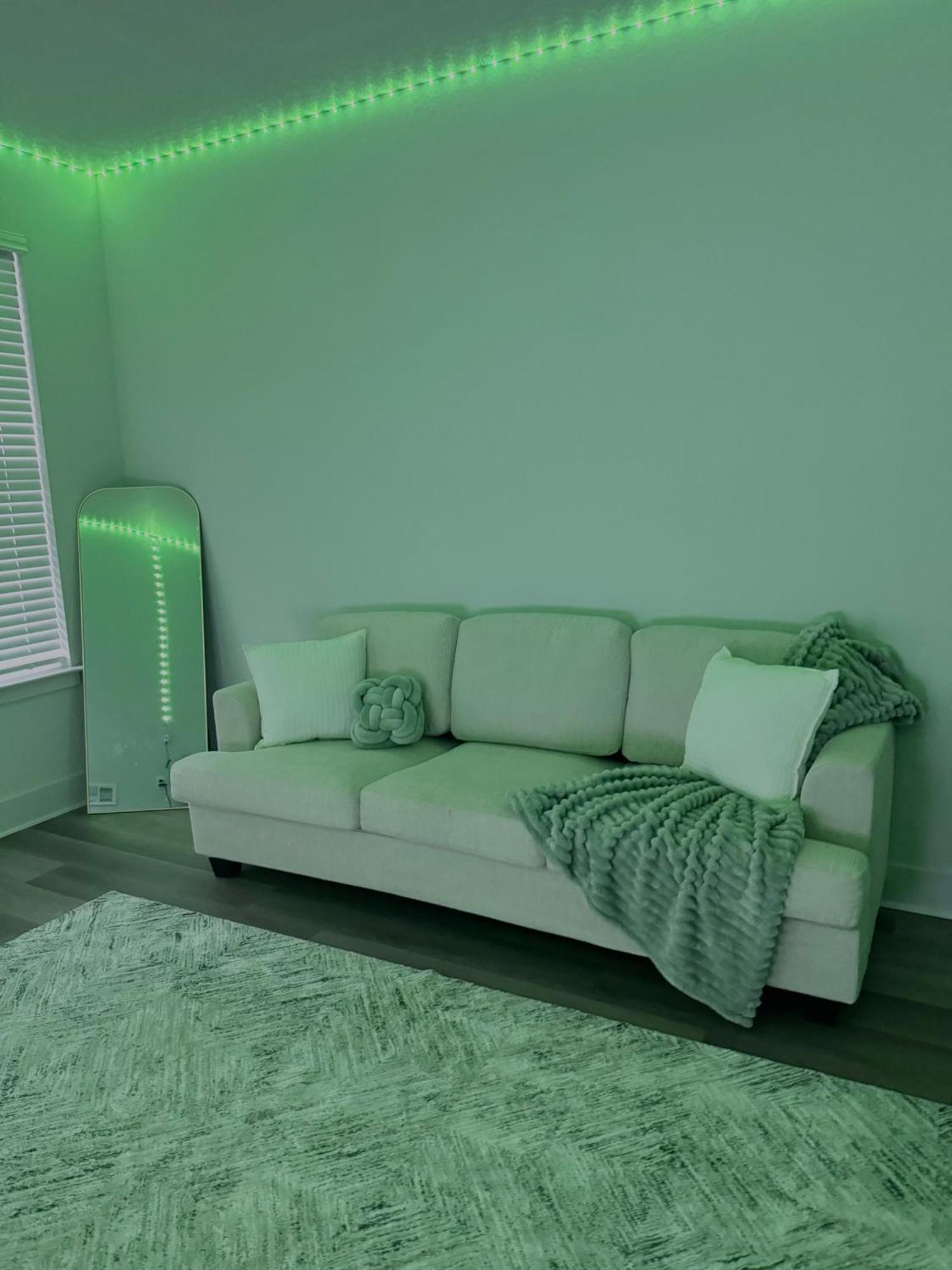 Modern Retreat Near Mco In Gated Community With Resort-style Amenities & Free Parking